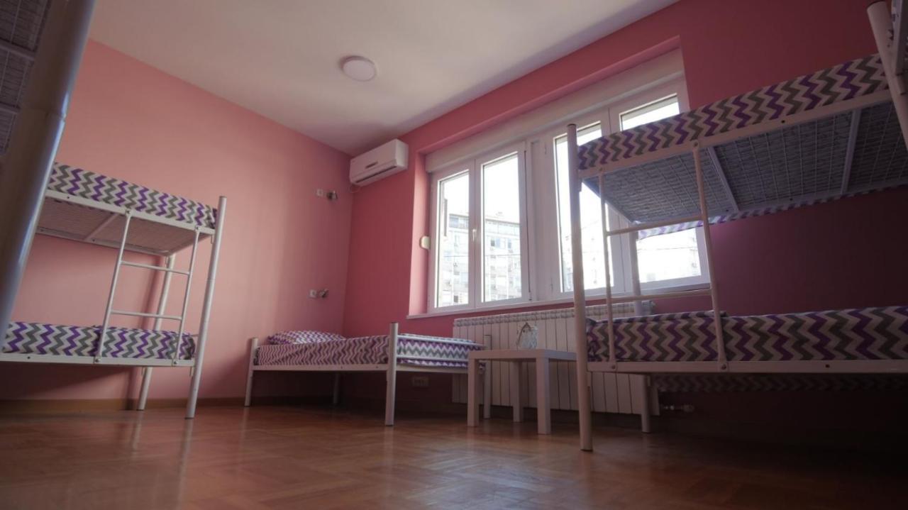 Stella Di Notte Vip Hostel Βελιγράδι Εξωτερικό φωτογραφία