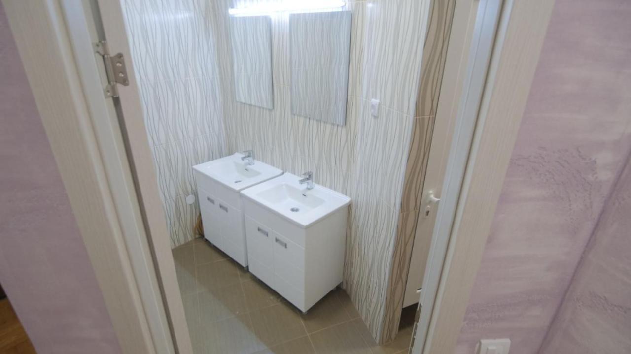 Stella Di Notte Vip Hostel Βελιγράδι Εξωτερικό φωτογραφία